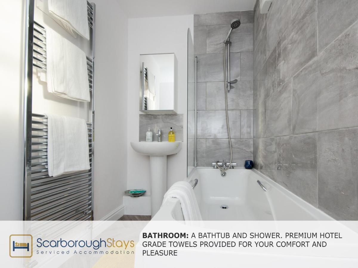 Hibernia Place, 3 Bedroom Townhouse With Patio & Seating Area - Free Parking 스카버러 외부 사진