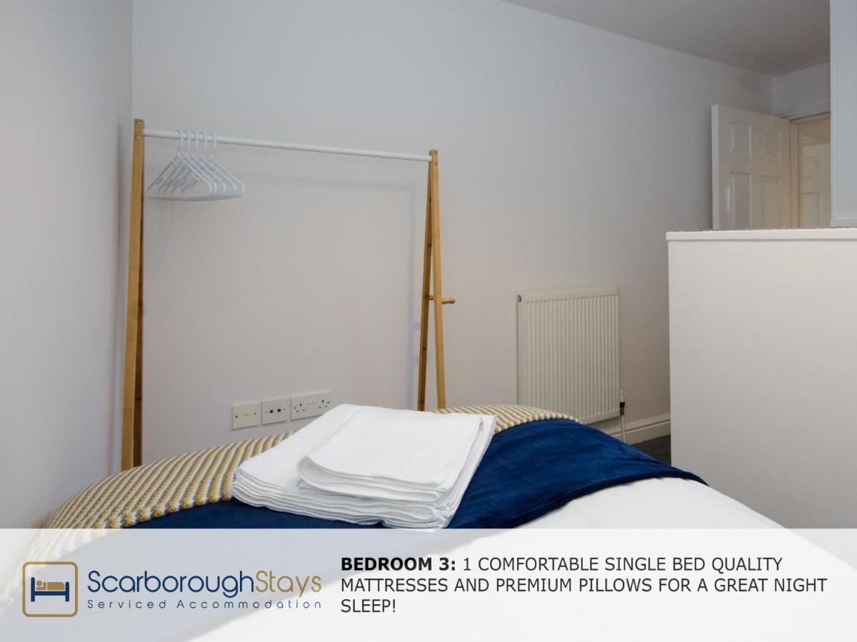 Hibernia Place, 3 Bedroom Townhouse With Patio & Seating Area - Free Parking 스카버러 외부 사진