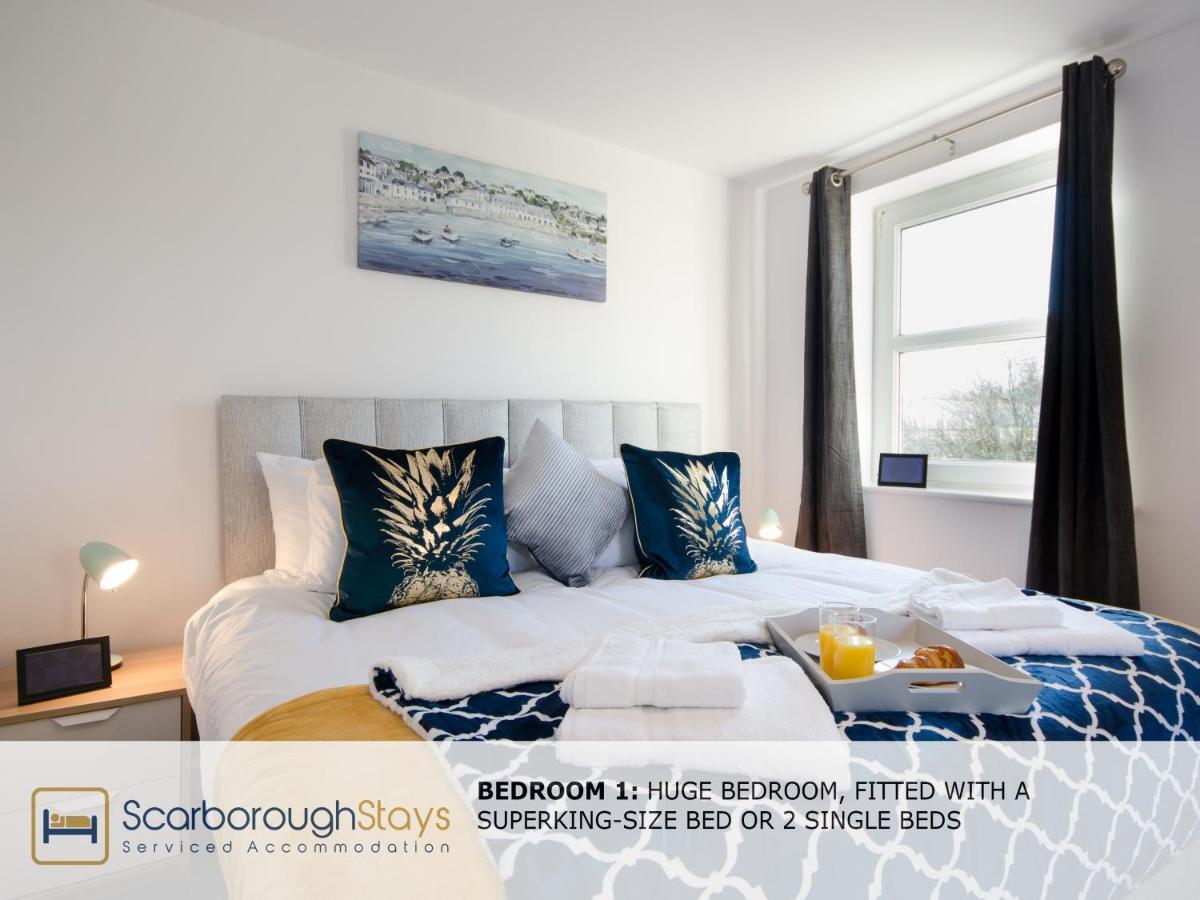 Hibernia Place, 3 Bedroom Townhouse With Patio & Seating Area - Free Parking 스카버러 외부 사진